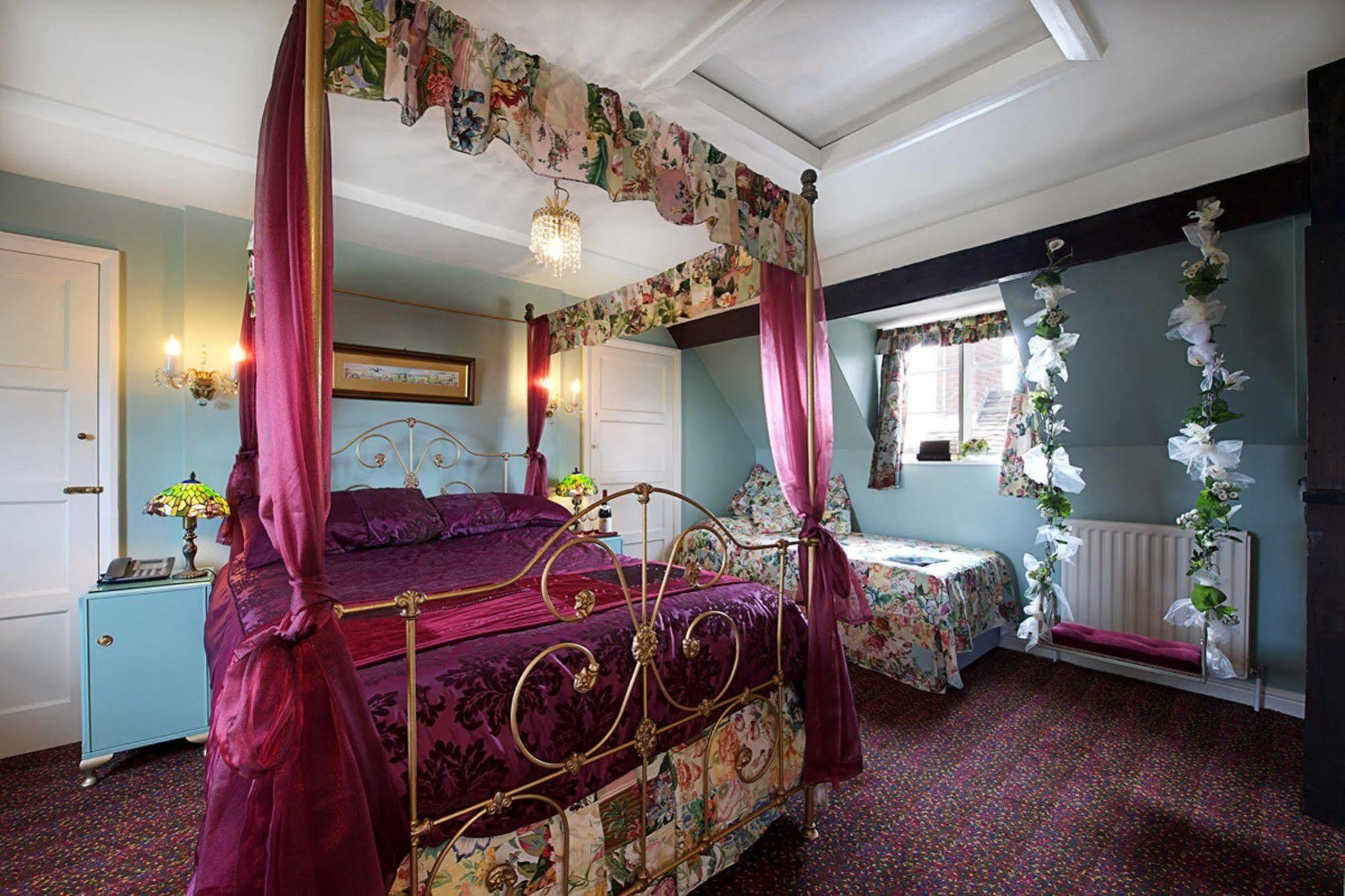 Hundred House Hotel Айронбридж Екстериор снимка