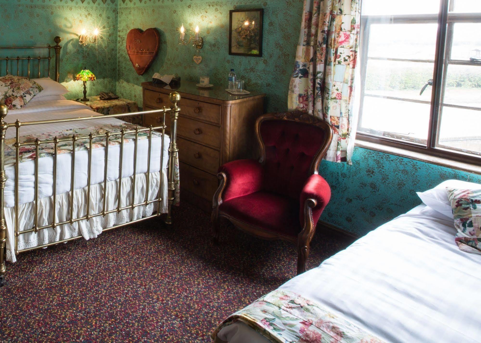 Hundred House Hotel Айронбридж Екстериор снимка